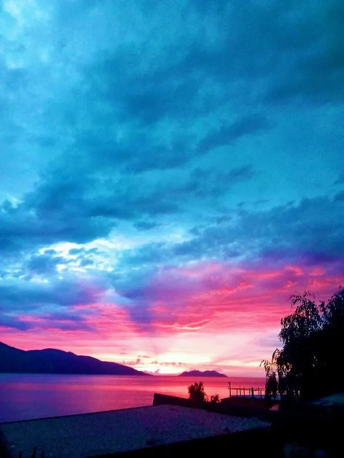 Ramo'S Cozy Beachside Haven With Panoramic Views - 1St Vlore 0*,